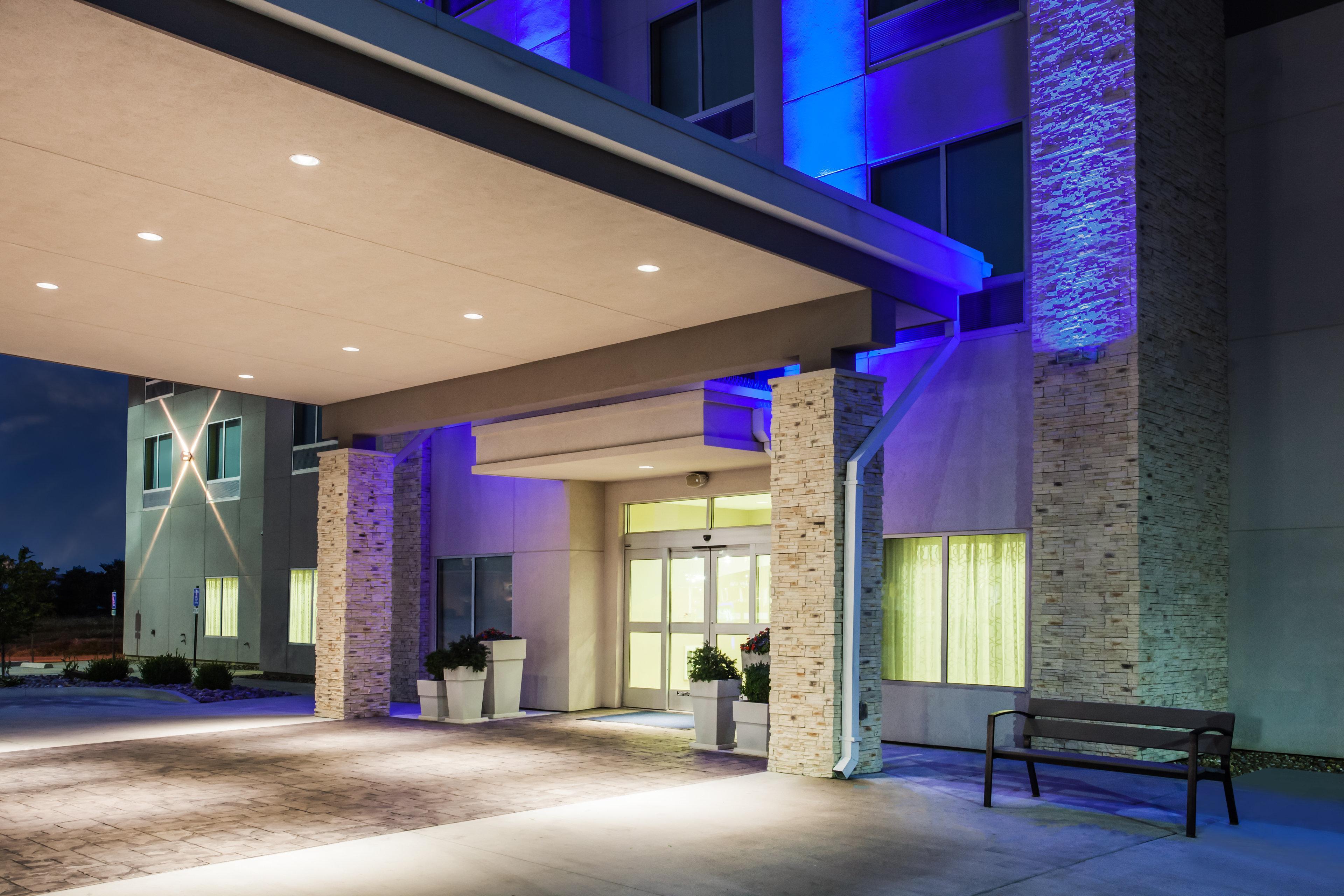 Holiday Inn Express & Suites Litchfield By Ihg Eksteriør billede