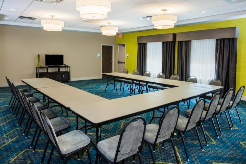 Holiday Inn Express & Suites Litchfield By Ihg Eksteriør billede